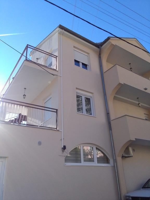 Sun City Apartments Trebin Dış mekan fotoğraf