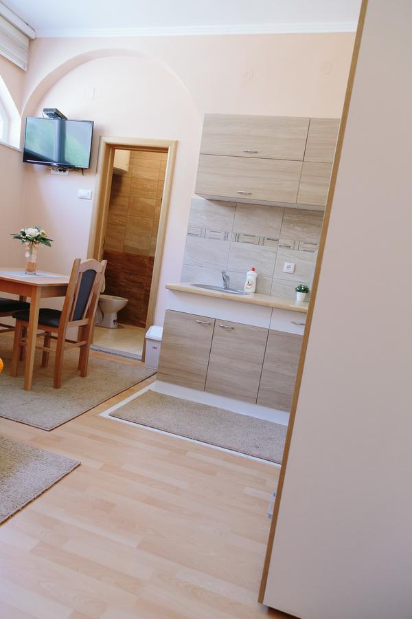 Sun City Apartments Trebin Dış mekan fotoğraf